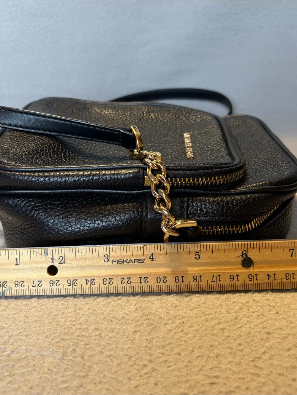 Michael Kors Black Pebbled Leather Jet Set Travel Medium Logo Crossbody Bag